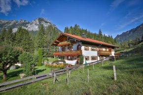 Отель Haus Almfrieden, Рамзау-Берхтесгаден